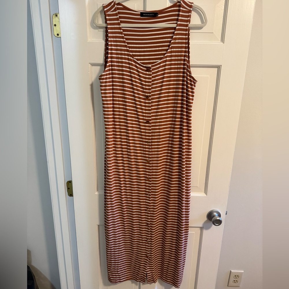 Brown and Orange Sleeveless Maxi Dress
